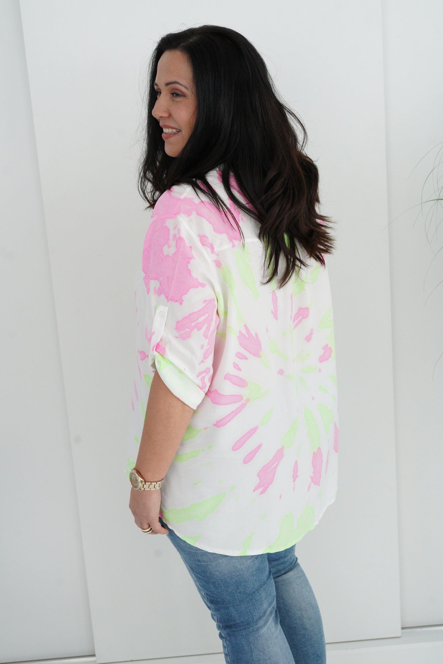 Bluse in Weiß-Neon-Batik (38-42+)