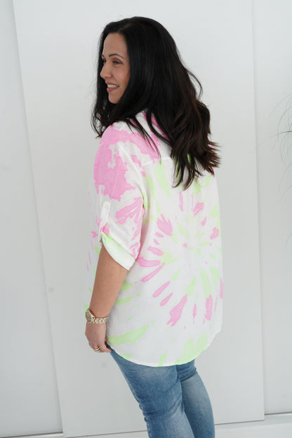Bluse in Weiß-Neon-Batik (38-42+)