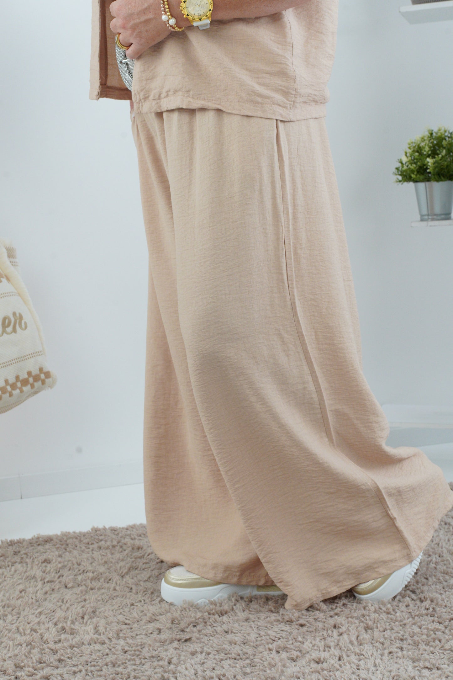 Hose in Camel (38-44)