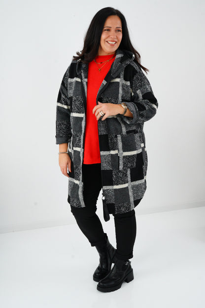 Jacke in Schwarz (42-44+)