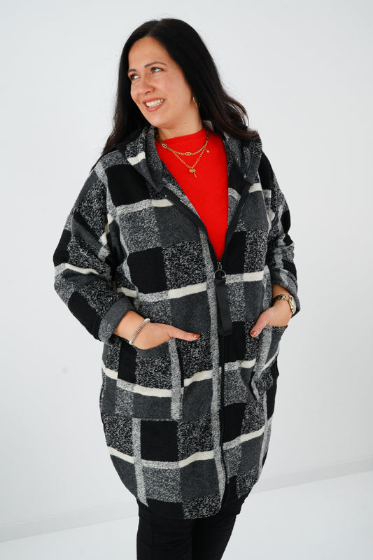 Jacke in Schwarz (42-44+)