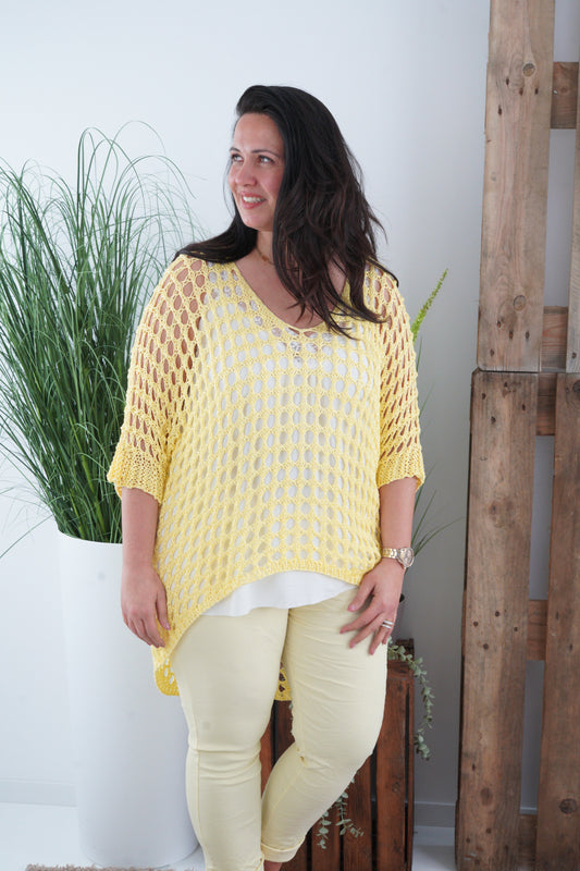 Loch-Pullover in Gelb (40-44)