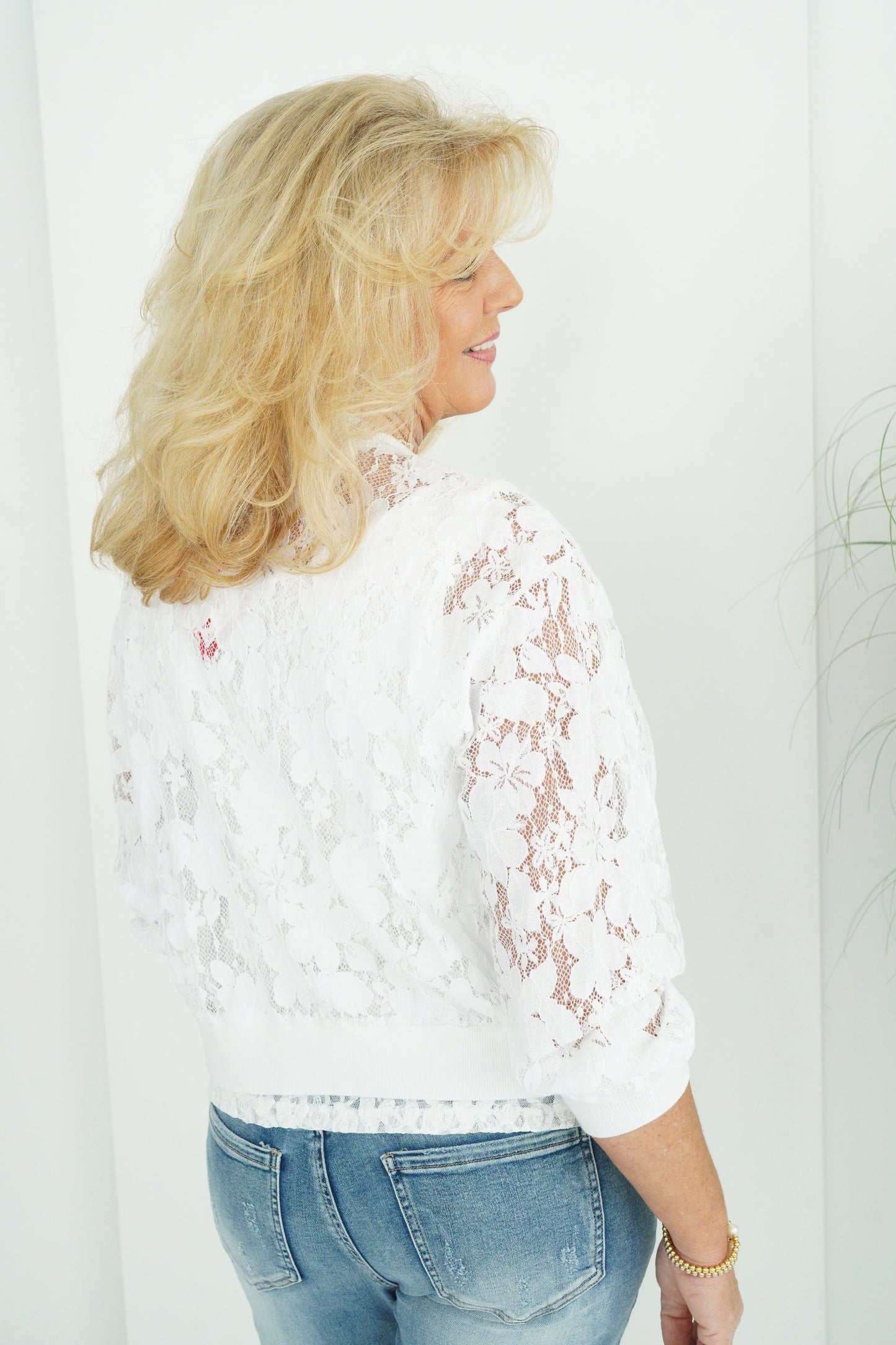 Spitzen Blouson in Weiß (38-42+)