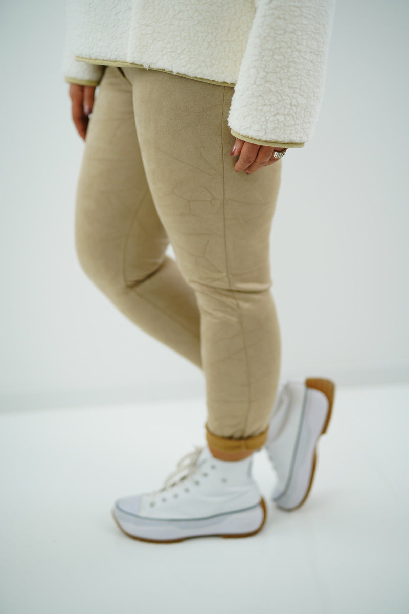 Kunstwaschleder Joggpant "Lucia" (38-42) beige