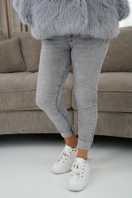 Jeans in Hellgrau-Stonewash (34-44)