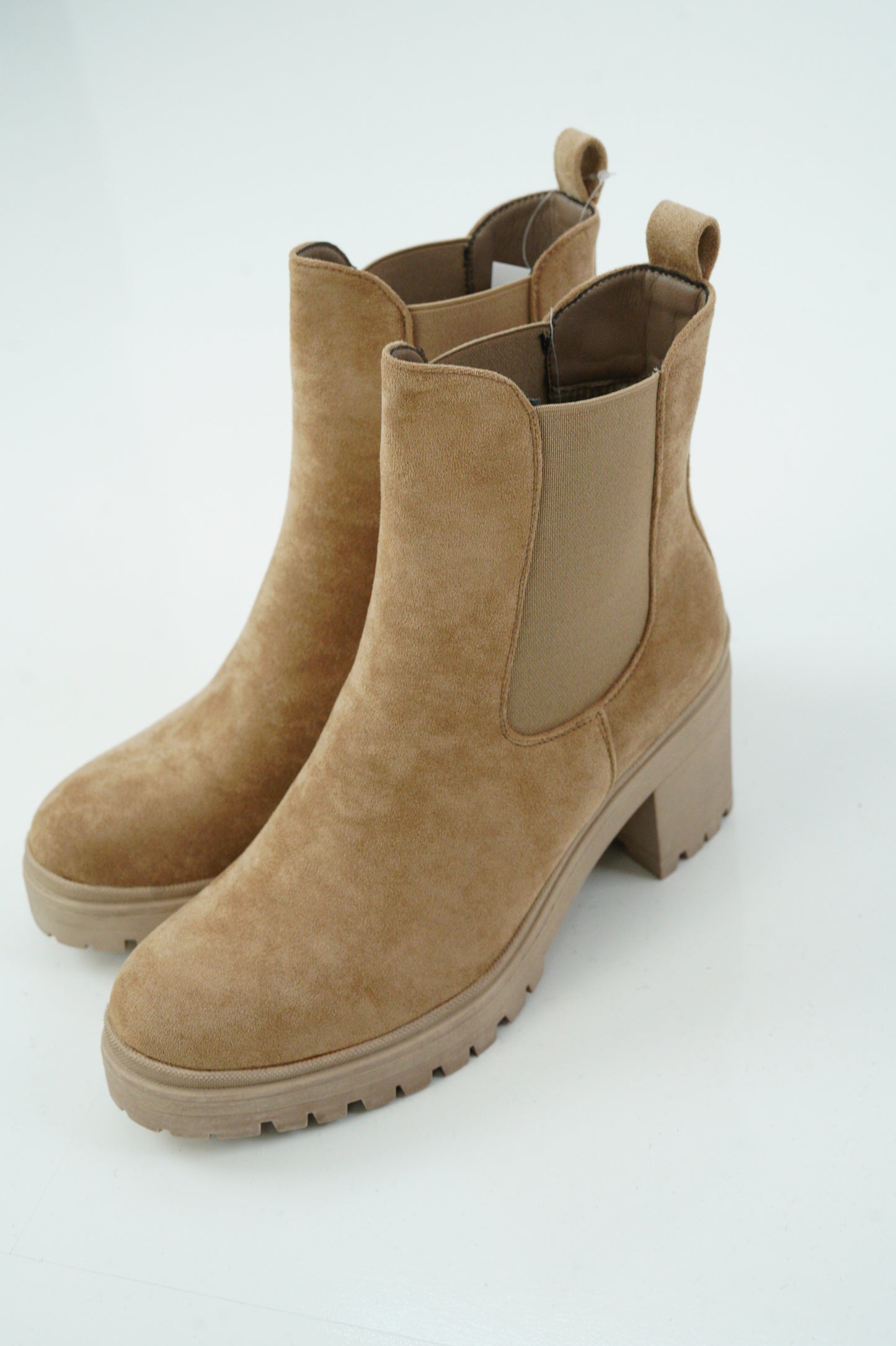 Schuh in Beige (36-40)