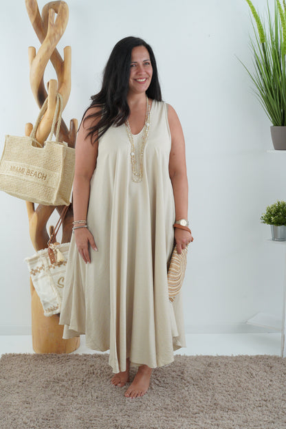 Kleid in Beige (40-44)
