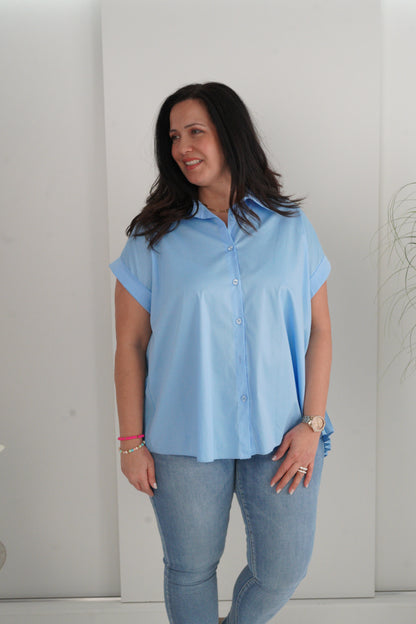 Bluse in Hellblau (40-44+)