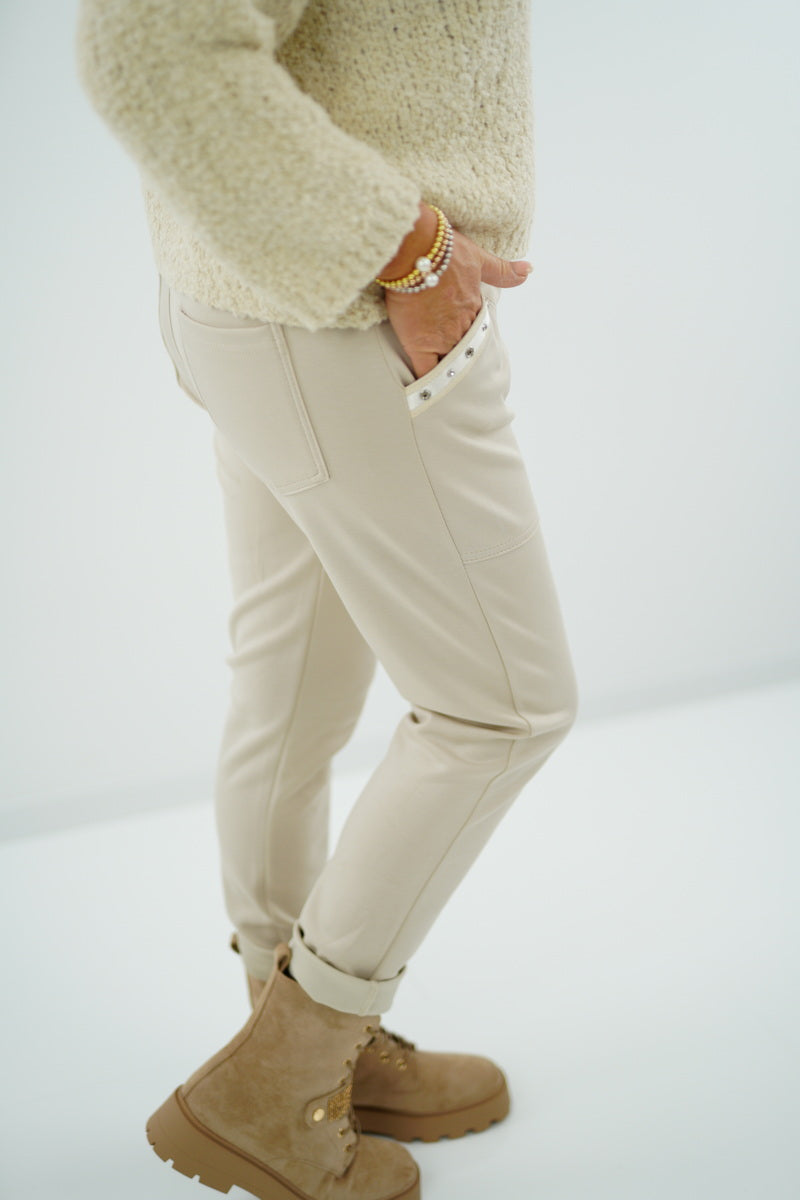 Joggpant "Livie" (38-42+) beige