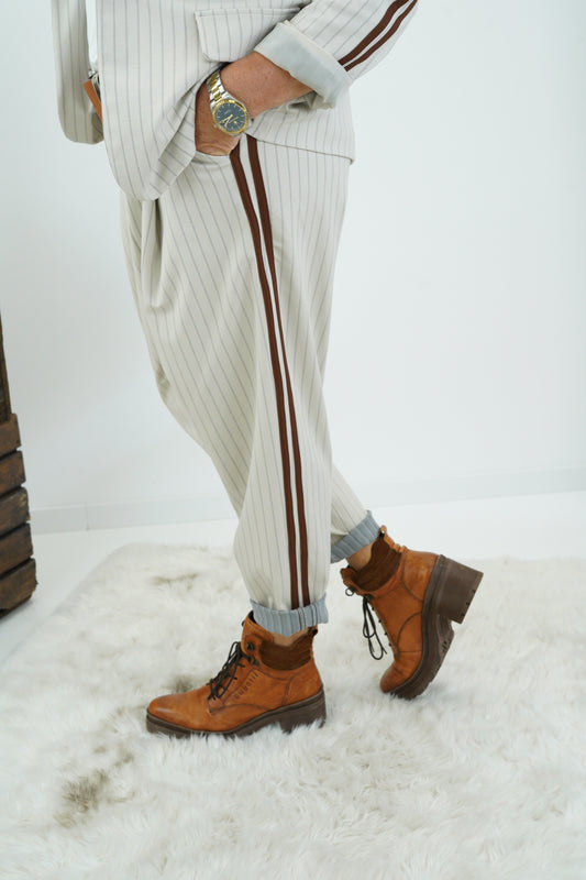 Baggy Hose in Stein (38-42)