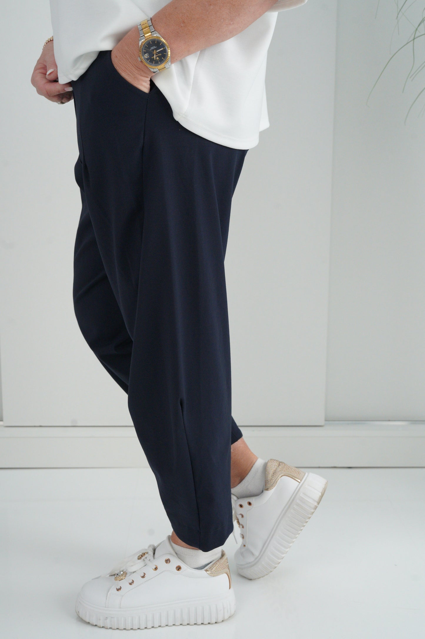 Hose in Dunkelblau (38-42+)