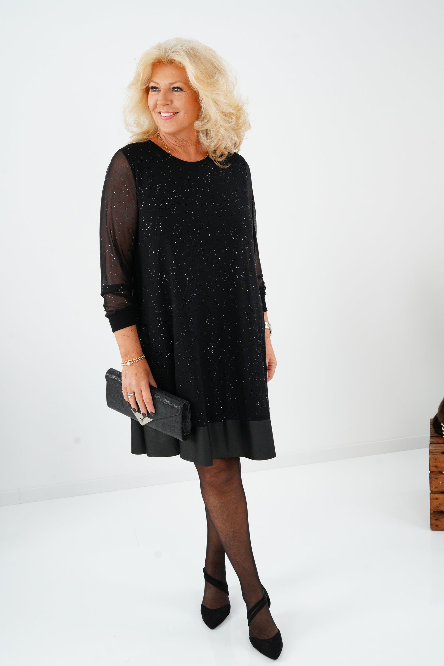 Kleid in Schwarz (38-42+)