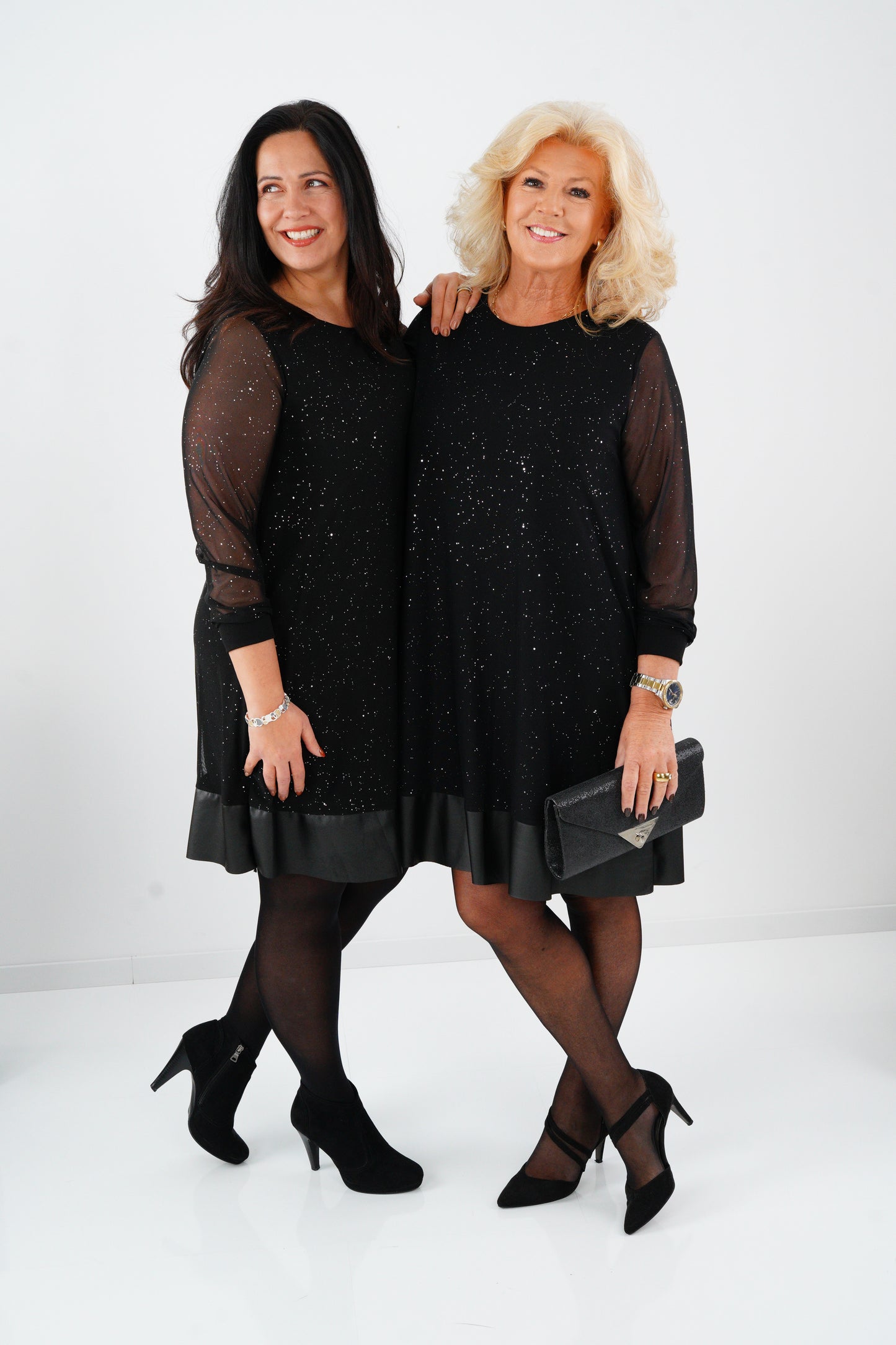 Kleid in Schwarz (38-42+)