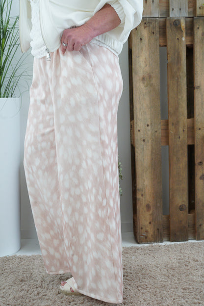 Marlene Hose in Beige-Ecru (38-42)