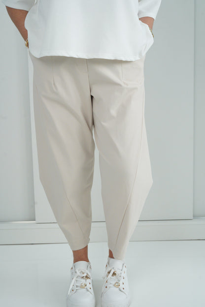 Hose in Beige (38-42+)