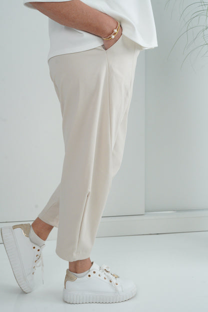 Hose in Beige (38-42+)