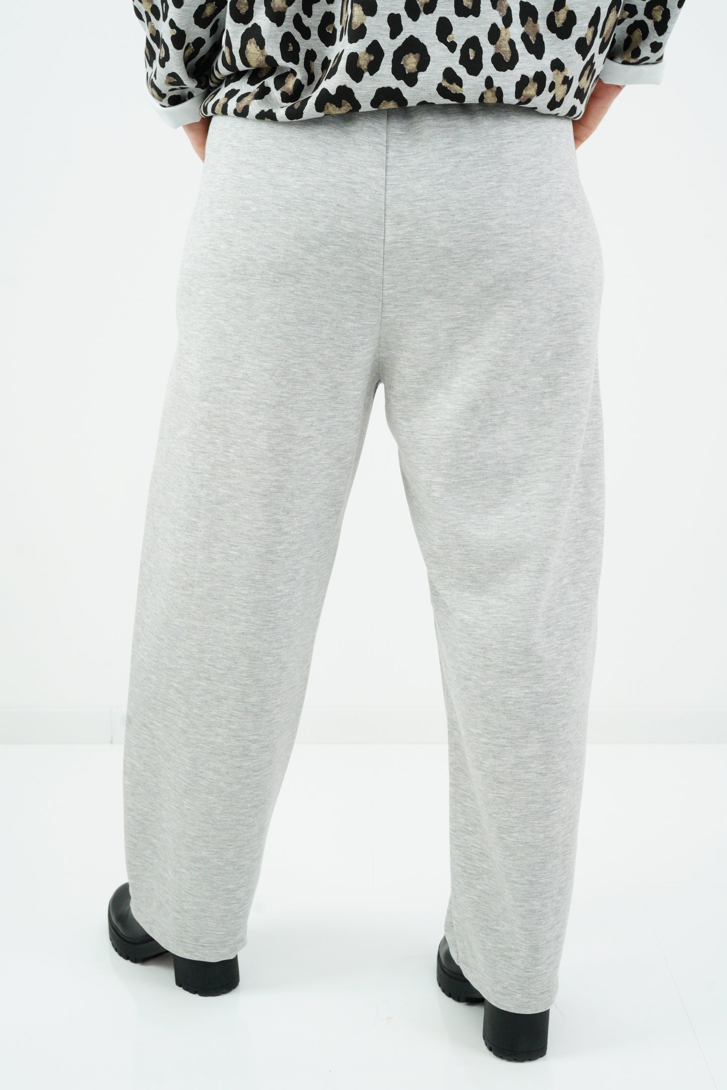 Sweat-Hose in Grau (38-44)