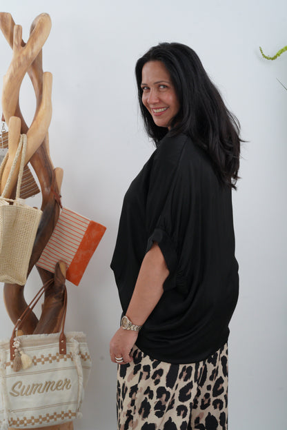 Bluse in Schwarz (42-46+)