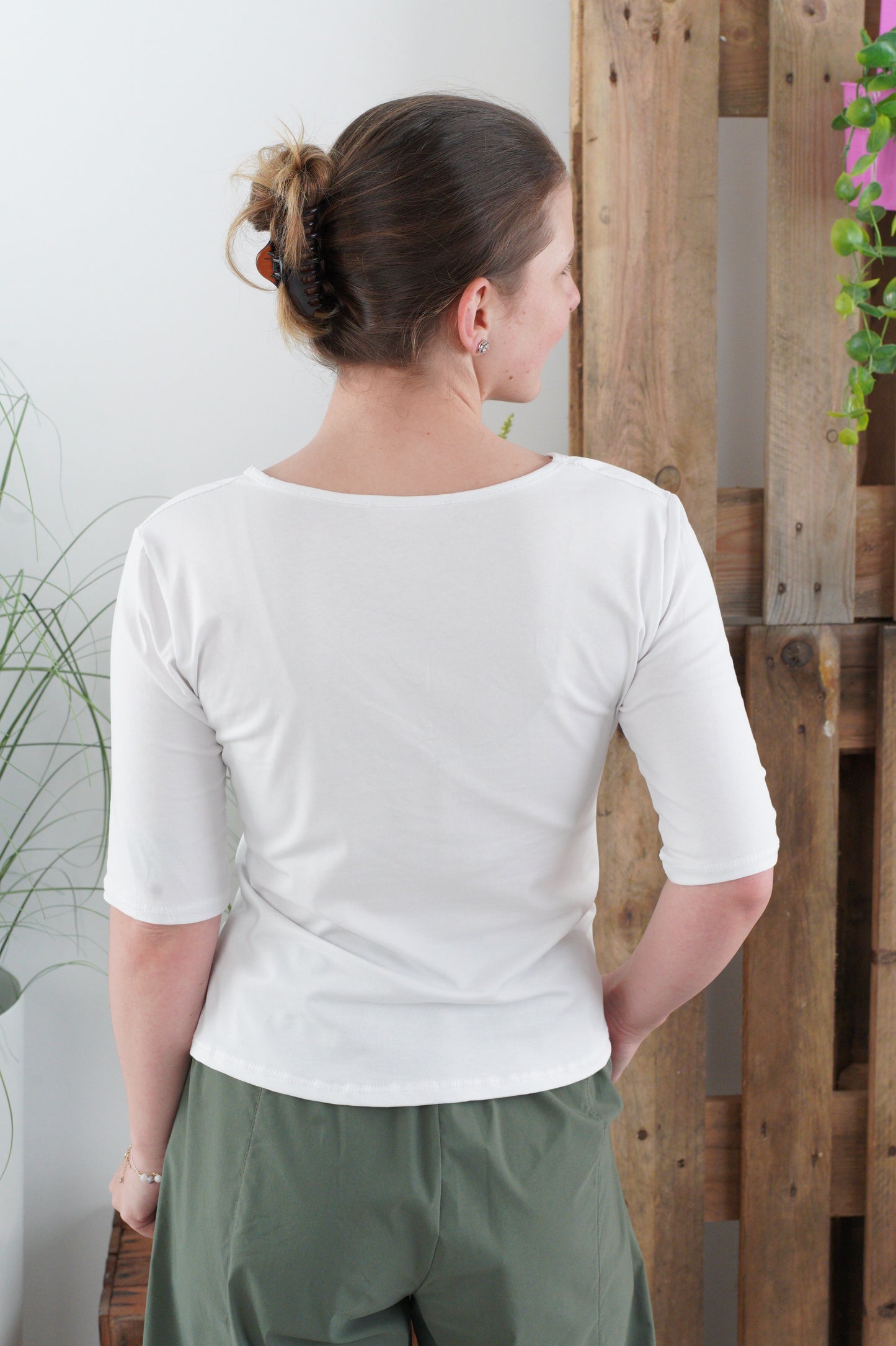 Basic Shirt in Weiß (36-40)