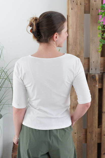 Basic Shirt in Weiß (36-40)