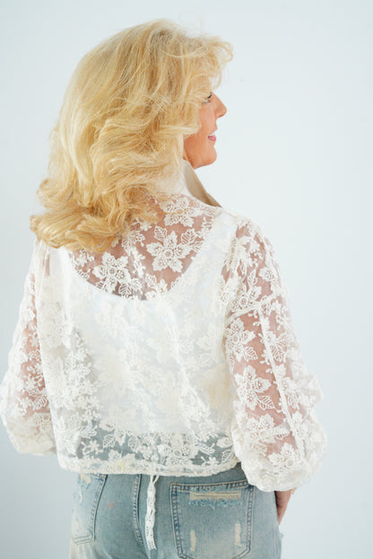Spitzen-Jacke in Vanille (38-42+)