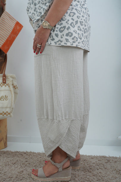 Hose in Beige (44-48)