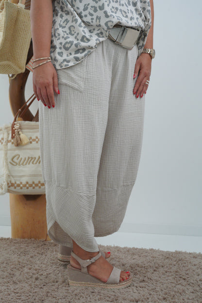 Hose in Beige (44-48)