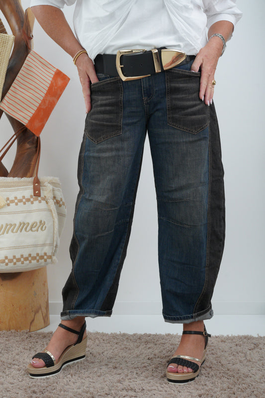 Jeans in Blau-Schwarz (L 38/40, XL 42+)