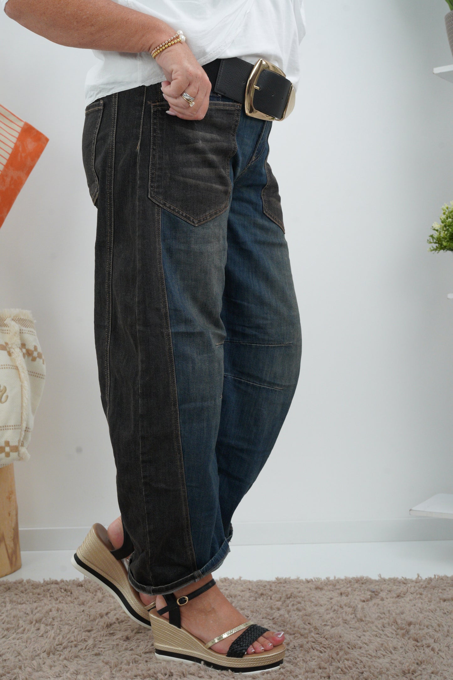 Jeans in Blau-Schwarz (L 38/40, XL 42+)