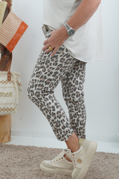 Joggpant in Leo-Beige (38-42)