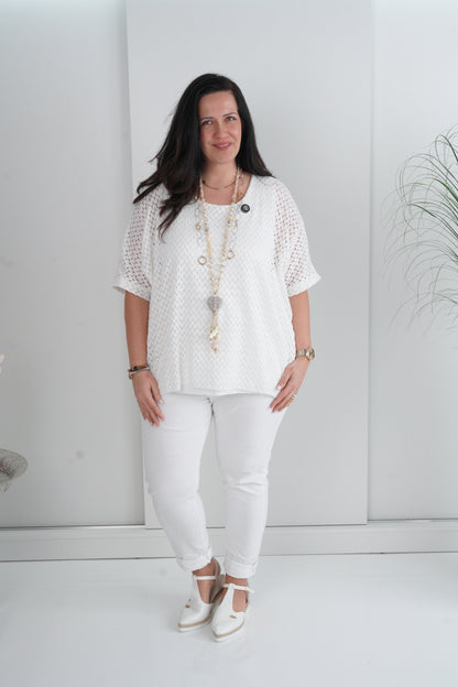 Loch T-Shirt in Off-White (42-46+)