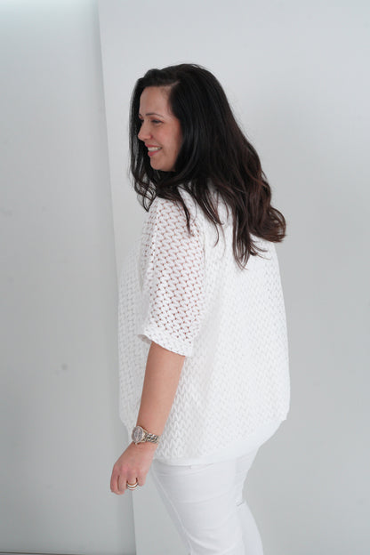 Loch T-Shirt in Off-White (42-46+)