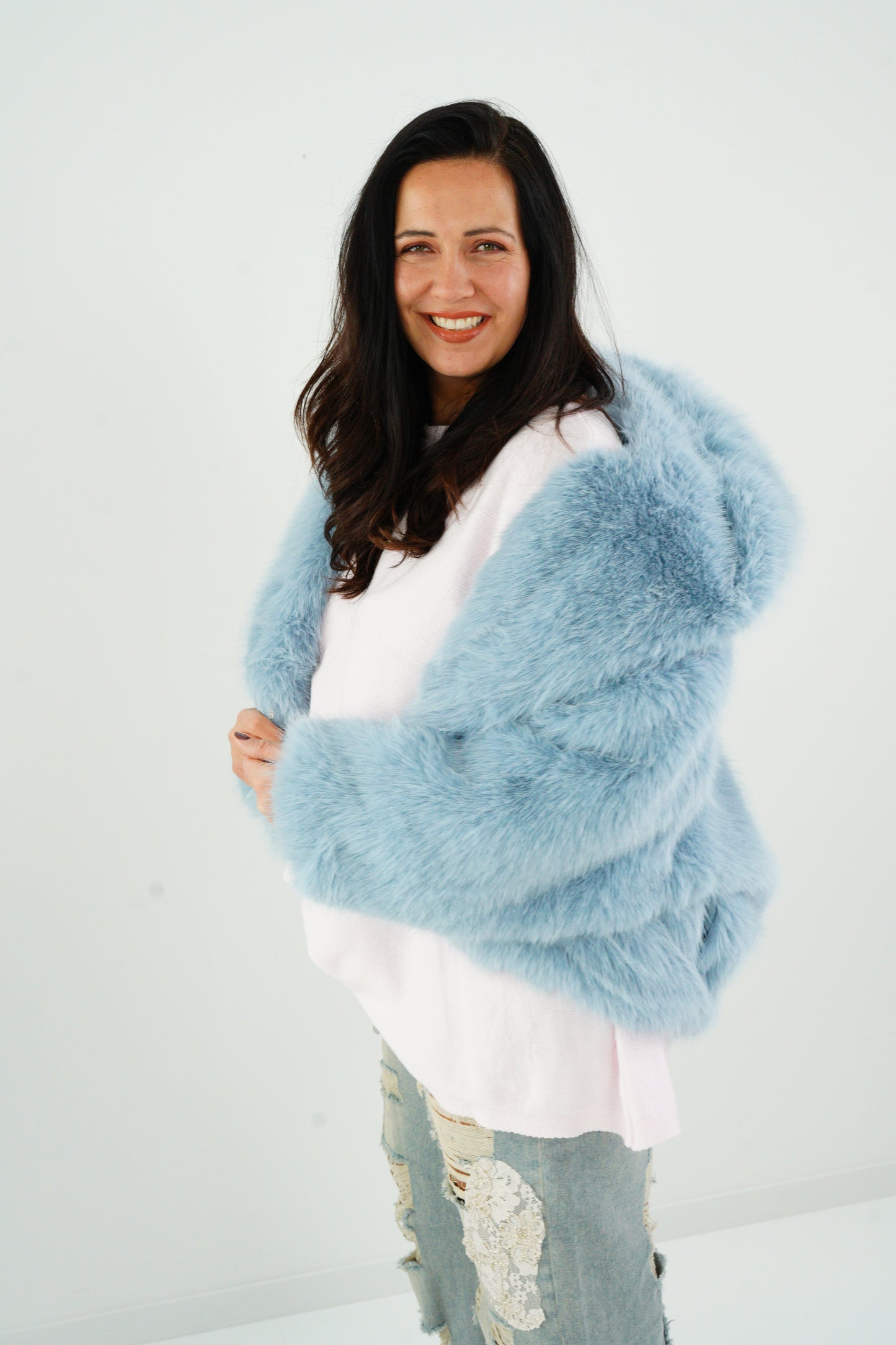 Webpelz-Jacke in Hellblau (40-42+)