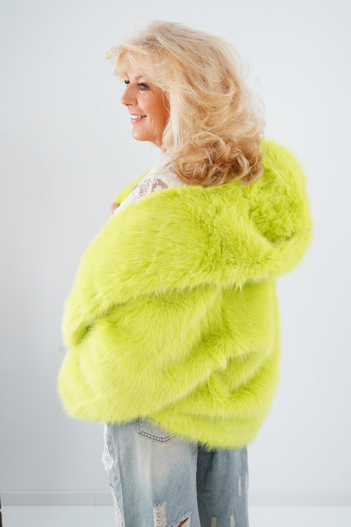 Webpelz-Jacke in Neon-Grün (40-42+)