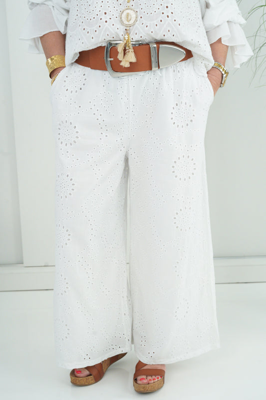 Hose in Weiß (38-42)