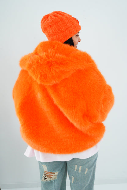 Webpelz-Jacke in Neon-Orange (40-42+)