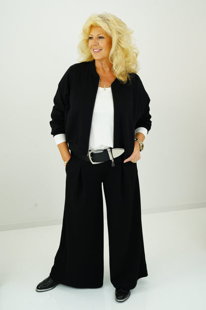 Blousson Jacke in Schwarz (38-42)