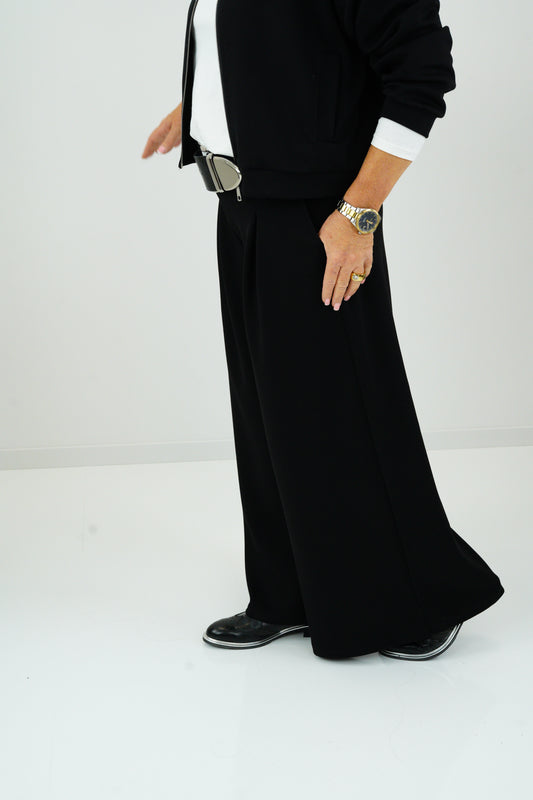 Marlene Hose in Schwarz (38-42)