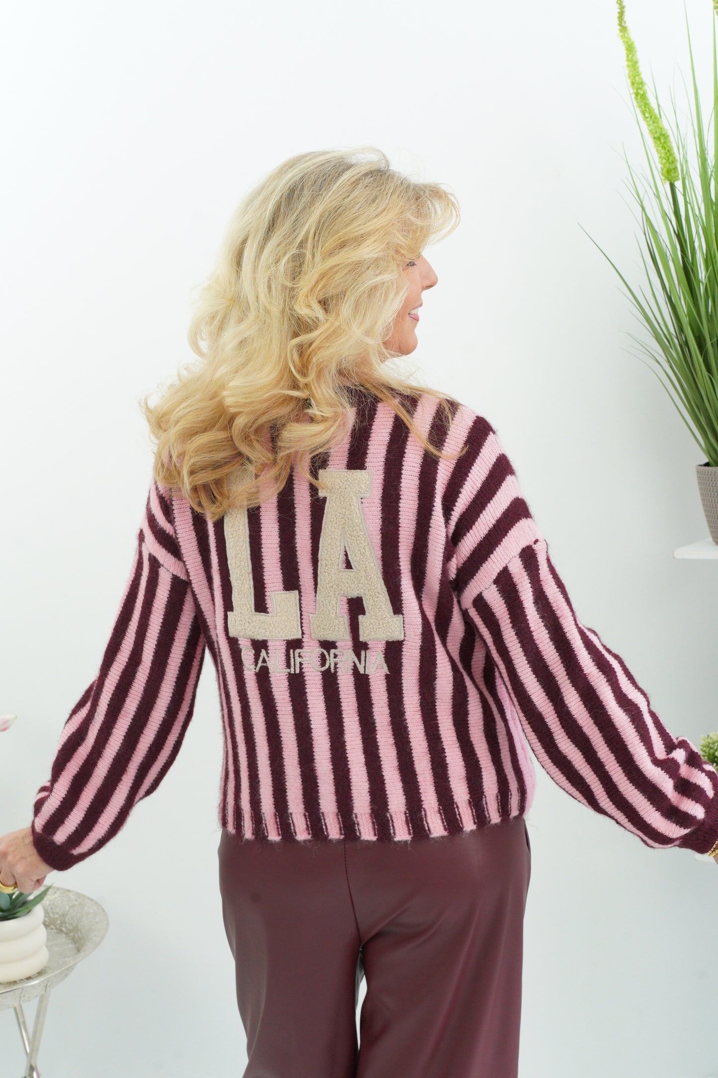 Ausgefallene Strickjacke in Bordeaux-Rosa