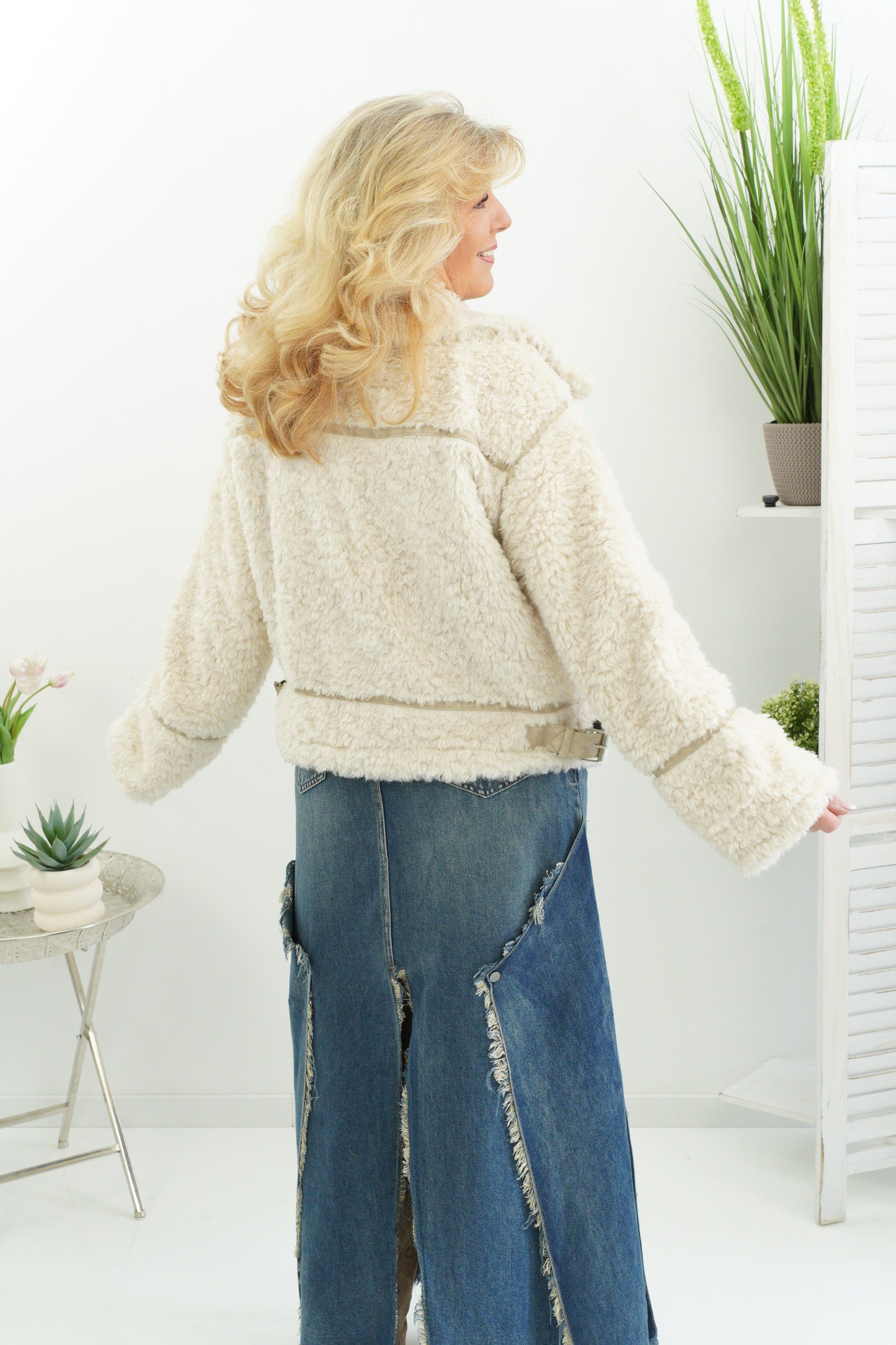 Kuschelige Teddyjacke in edlem Creme (38-42+)