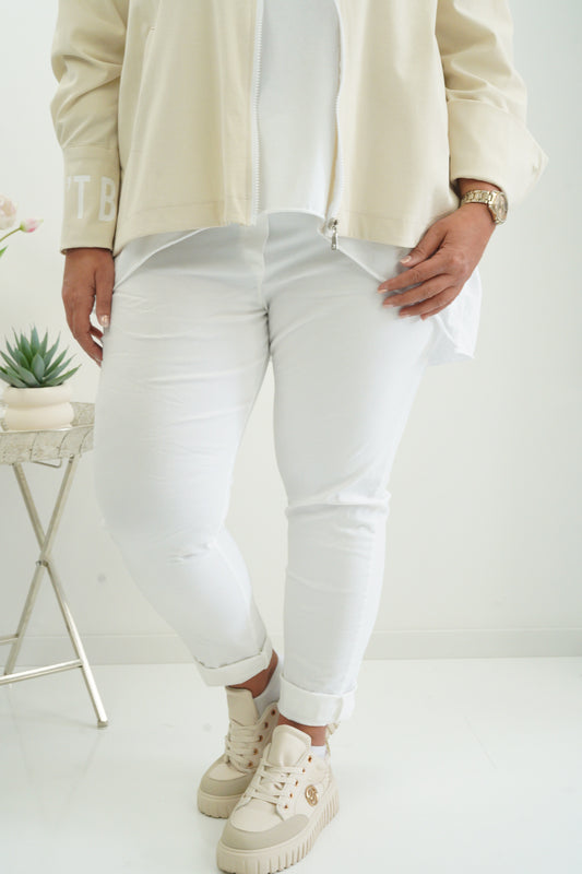 Modische Joggpant in Weiß (42-46+)