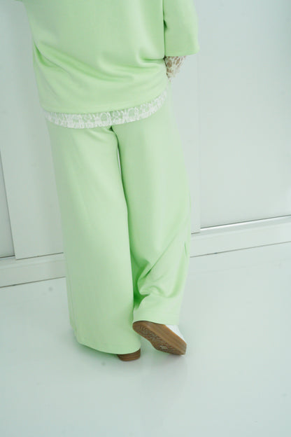 Marlene Hose in Lindgrün (38-42)