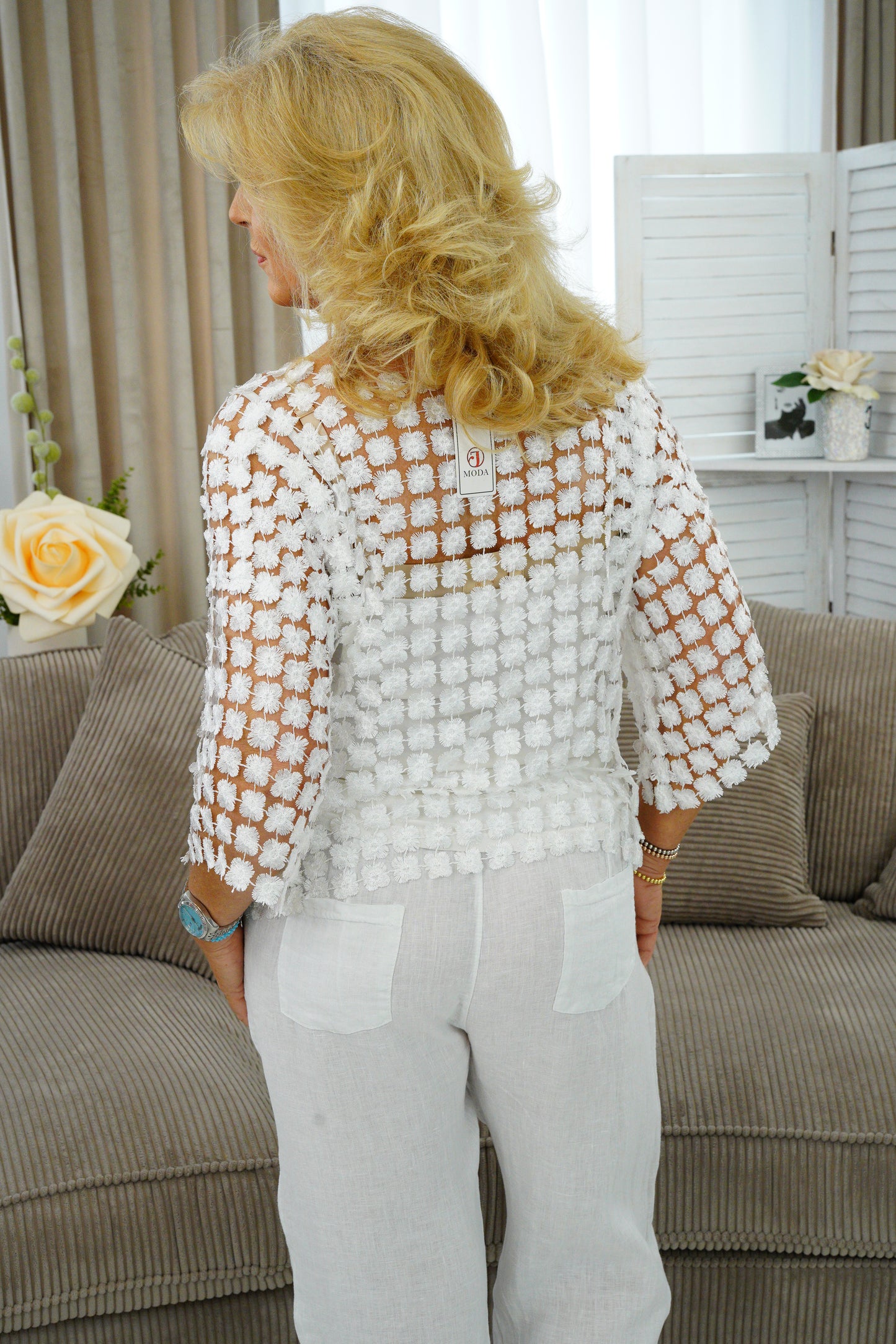 Blüten Pullover in weiß (38-42+)