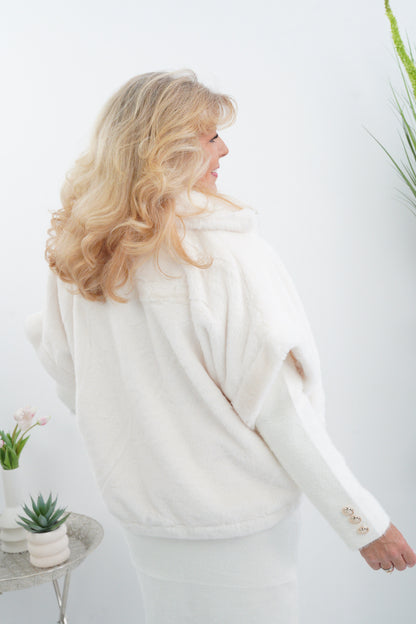 Kuschelige Fellweste in elegantem Off-White (38,40,42,46)