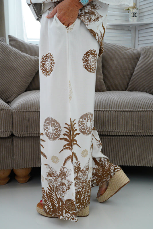Marlene Hose in Mocca (40-44)