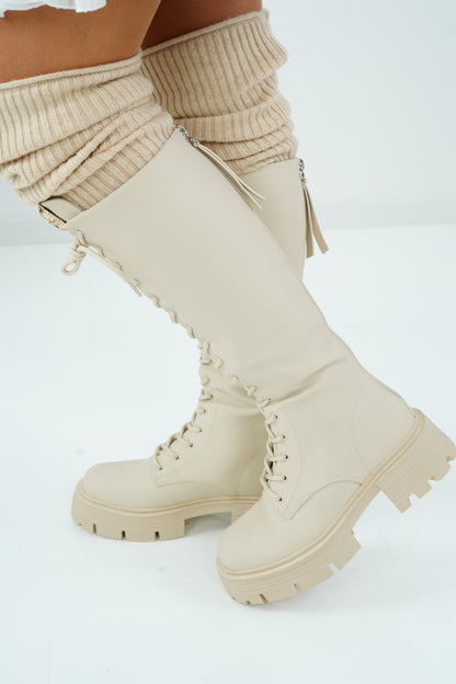 Schnürstiefel in Beige (36-41)