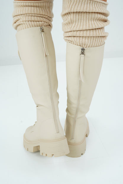 Schnürstiefel in Beige (36-41)