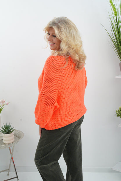 Leuchtender Pullover in auffälligem Neon-Orange (38-44)