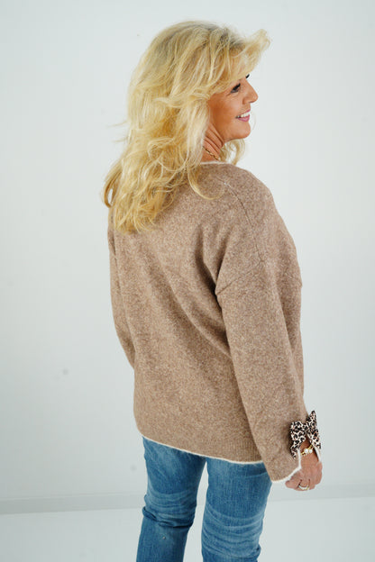 Strickjacke in Camel (40-44)