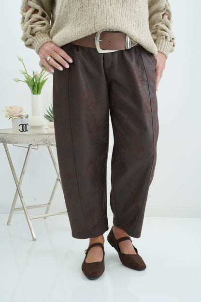 Stilvolle elegante Hose in Chocolate (38-42)